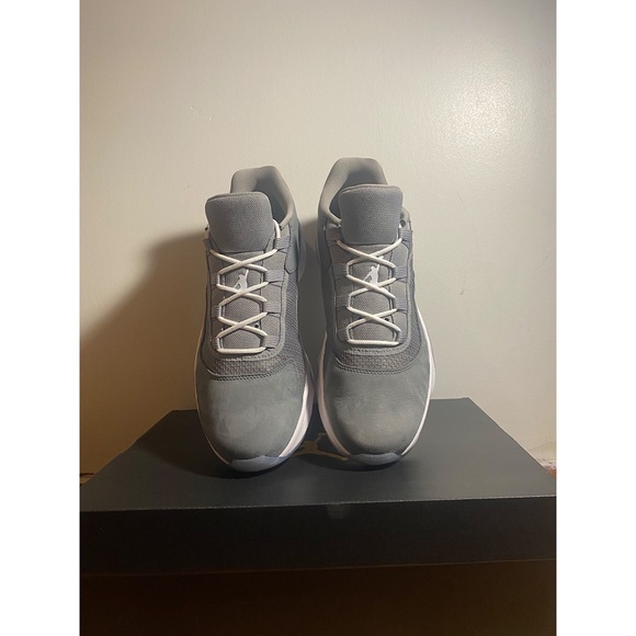 Jordan 11 CMFT Low (Cool Grey) - Picture 5 of 9